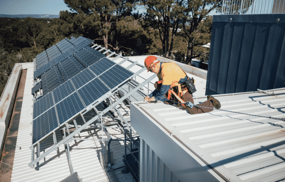 commercial solar installation in sydney